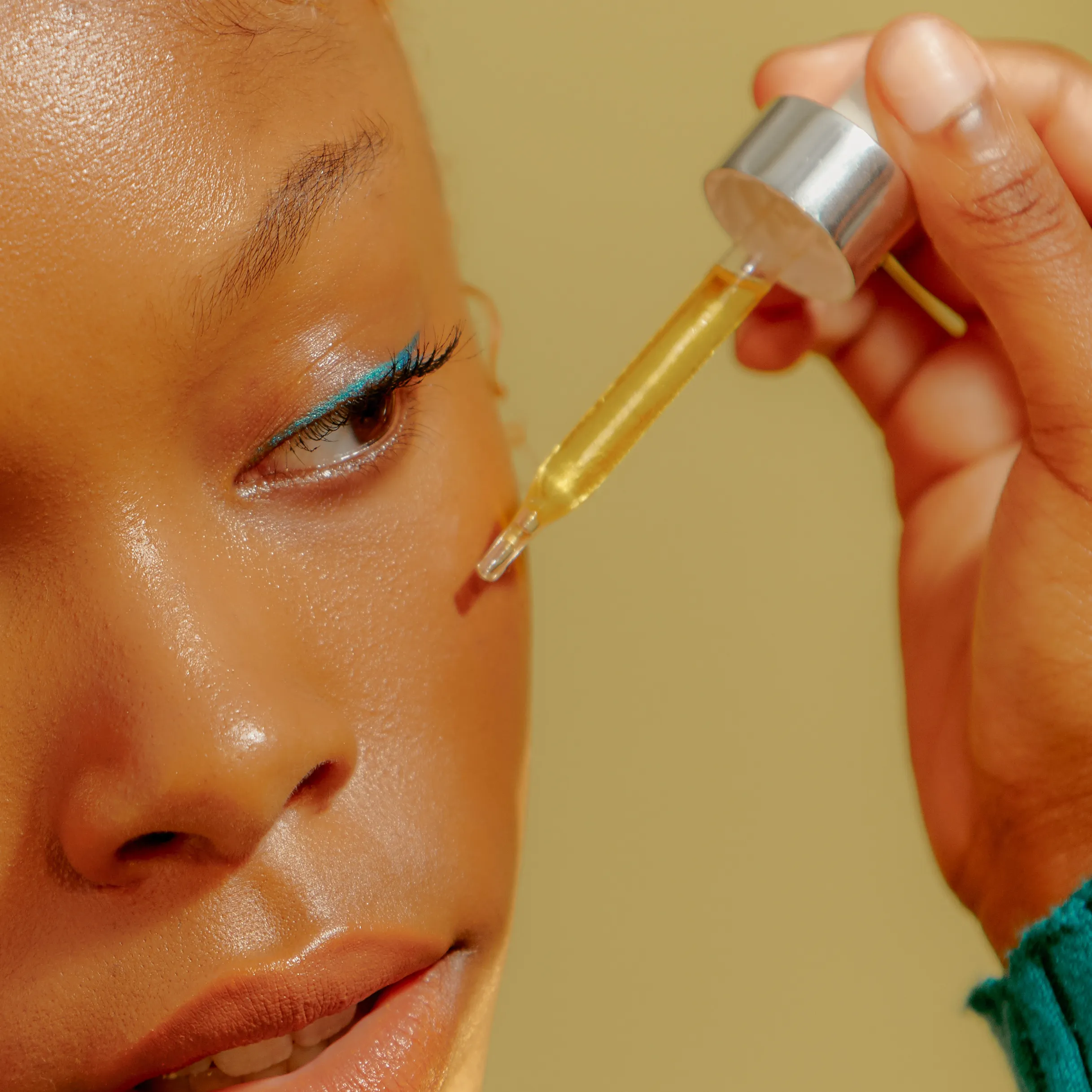 A Must-Have Serum For Deep, Oil-Free Hydration